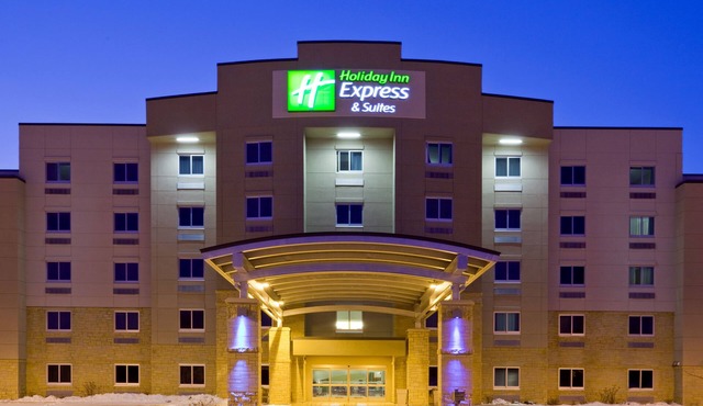 Holiday Inn Express Hotel and Suites Mankato East by IHG