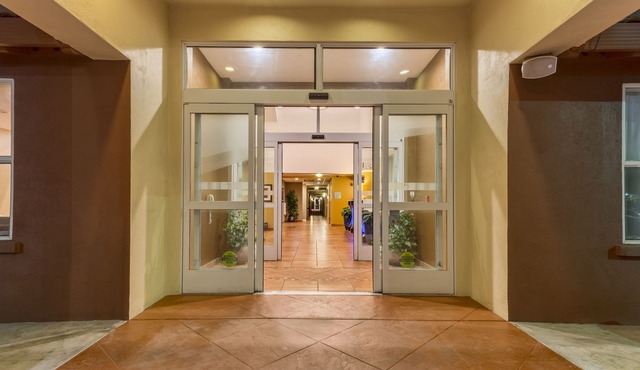 Holiday Inn Express Hotel & Suites Manteca by IHG
