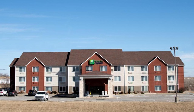 Holiday Inn Express Hotel & Suites Maryville by IHG
