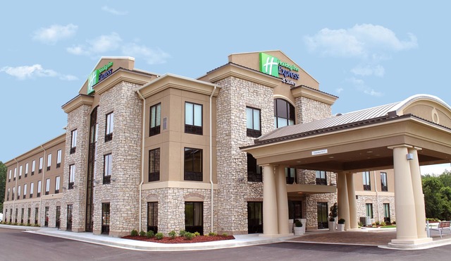 Holiday Inn Express Hotel & Suites Paducah West by IHG