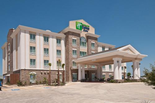 Holiday Inn Express Hotel and Suites Pearsall by IHG