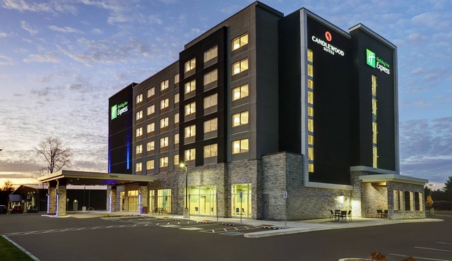 Holiday Inn Express Kingston West by IHG