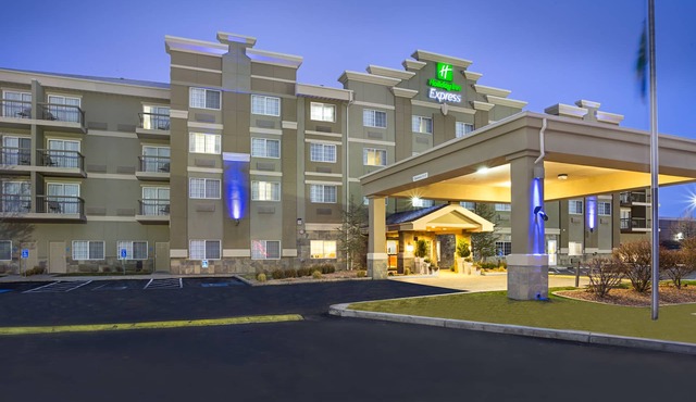 Holiday Inn Express - Layton by IHG