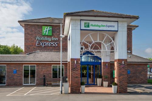 Holiday Inn Express Lichfield by IHG