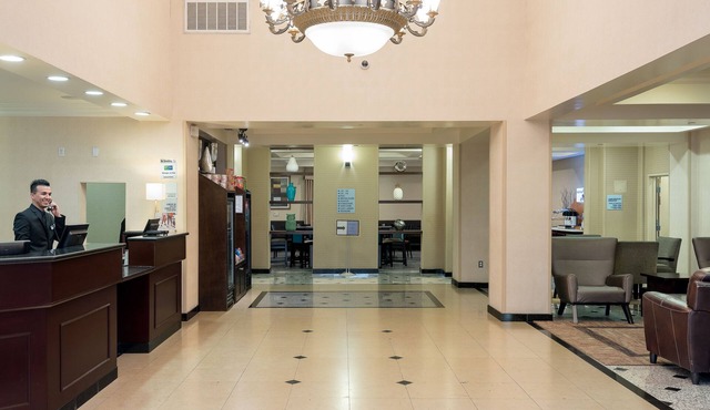 Holiday Inn Express Los Angeles Airport Hawthorne by IHG
