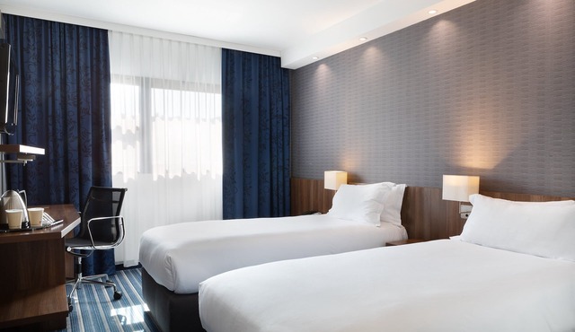 Holiday Inn Express Marseille Airport by IHG