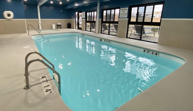 Holiday Inn Express Metropolis by IHG