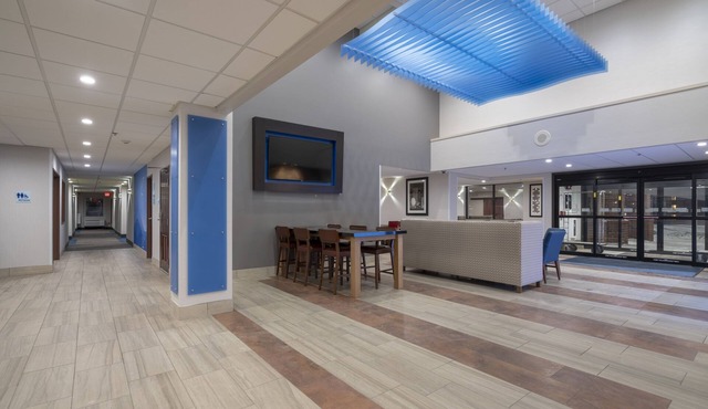 Holiday Inn Express Minneapolis/Coon Rapids/Blaine by IHG
