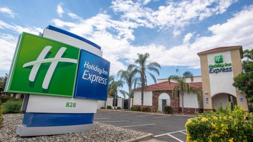 Holiday Inn Express Oakdale by IHG