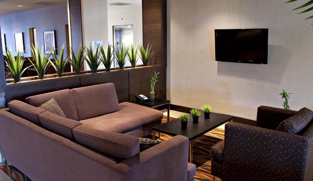 Holiday Inn Express Pembroke by IHG