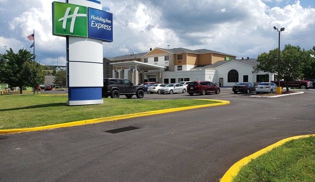 Holiday Inn Express Pittsburgh North by IHG