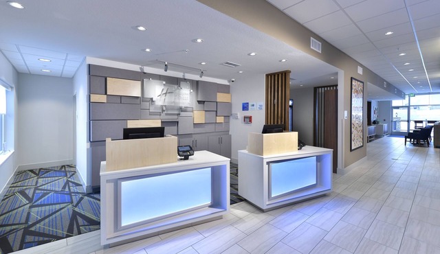 Holiday Inn Express & Suites Millersburg by IHG