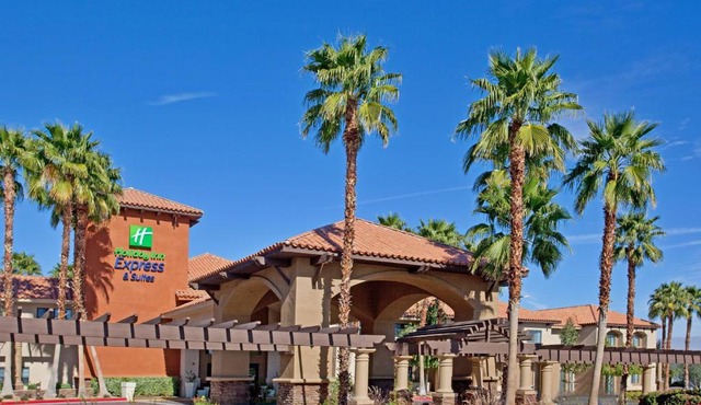 Holiday Inn Express & Suites Rancho Mirage - Palm Spgs Area by IHG