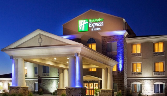 Holiday Inn Express & Suites Sioux Center by IHG