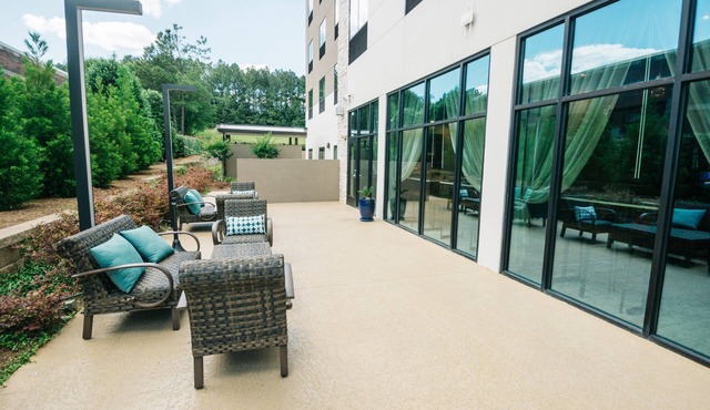 Holiday Inn Express & Suites Birmingham - Homewood by IHG