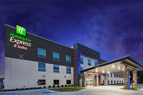 Holiday Inn Express & Suites - Coffeyville by IHG