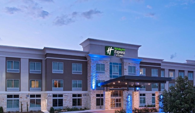 Holiday Inn Express & Suites Austin NW - Four Points by IHG