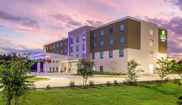 Holiday Inn Express & Suites Macclenny by IHG