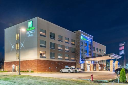 Holiday Inn Express & Suites Nashville North - Springfield by IHG