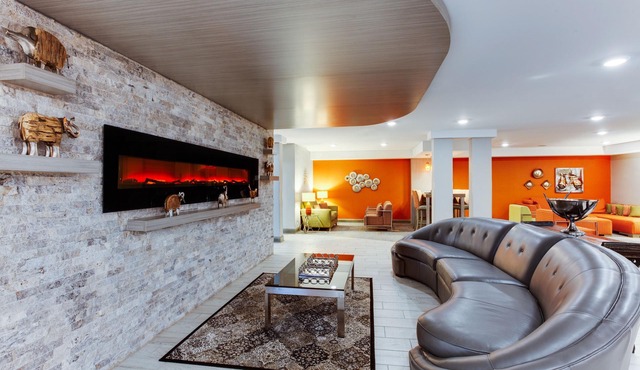 Holiday Inn Express & Suites Fredericton by IHG