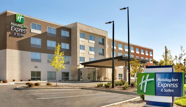 Holiday Inn Express & Suites Salisbury by IHG