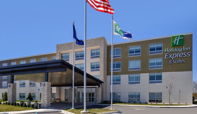 Holiday Inn Express & Suites Southgate - Detroit Area by IHG