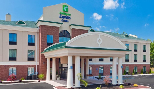 Holiday Inn Express & Suites White Haven - Poconos by IHG