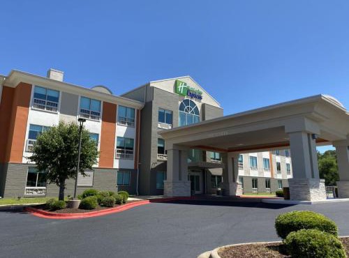 Holiday Inn Express & Suites - Enterprise by IHG