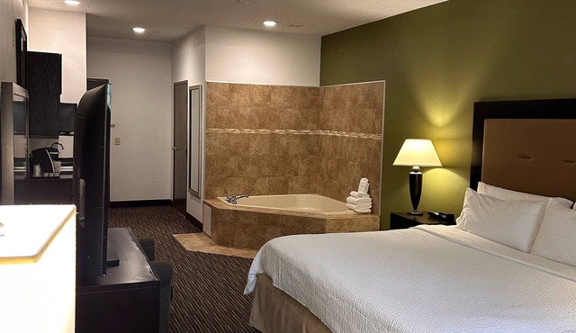 Holiday Inn Express & Suites Chicago-Deerfield/Lincolnshire by IHG