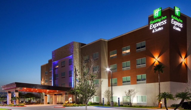 Holiday Inn Express & Suites Edinburg-McAllen Area by IHG