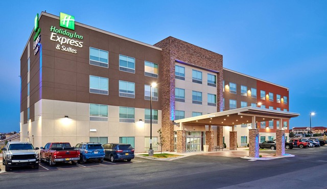 Holiday Inn Express & Suites El Paso East-Loop 375 by IHG