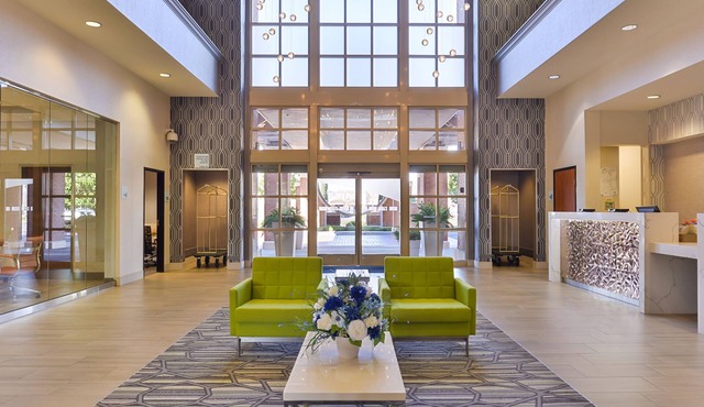 Holiday Inn Express & Suites Elk Grove Central - Hwy 99 by IHG