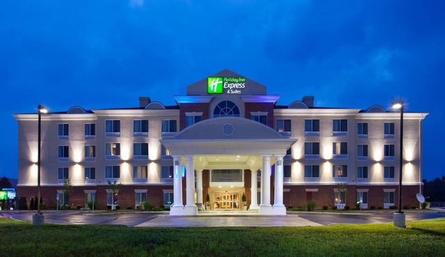 Holiday Inn Express & Suites Dayton South Franklin by IHG