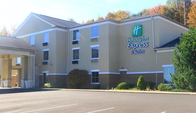 Holiday Inn Express & Suites St Marys by IHG