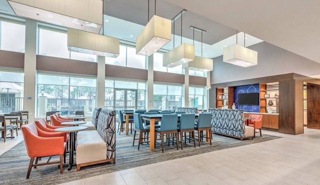 Holiday Inn Express & Suites Houston S - Medical Ctr Area by IHG