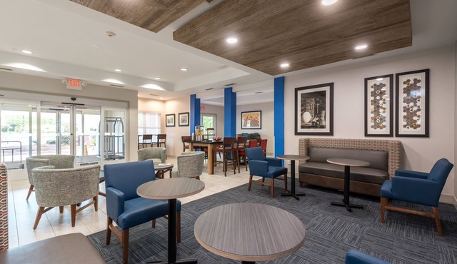 Holiday Inn Express & Suites Lagrange I-85 by IHG