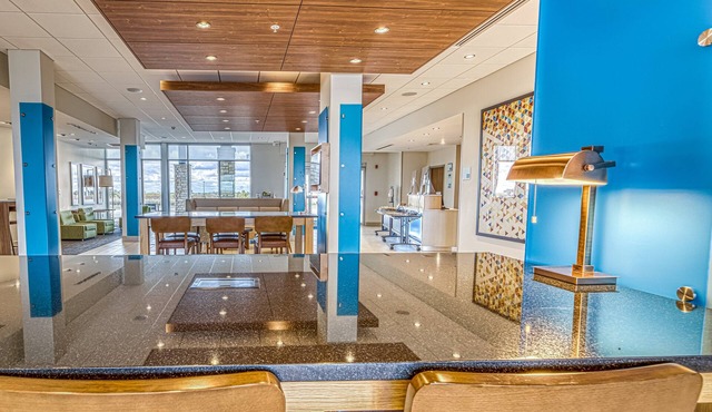 Holiday Inn Express & Suites Rantoul by IHG