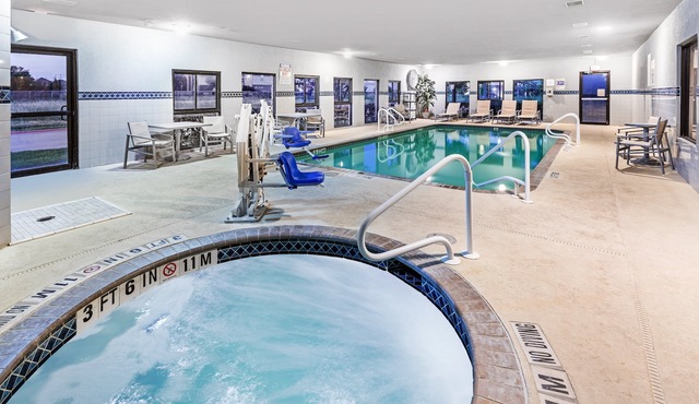 Holiday Inn Express & Suites Austin NE - Hutto by IHG