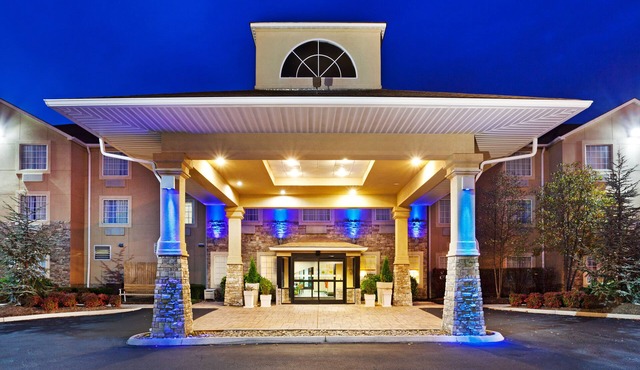 Holiday Inn Express & Suites Alcoa (Knoxville Airport) by IHG