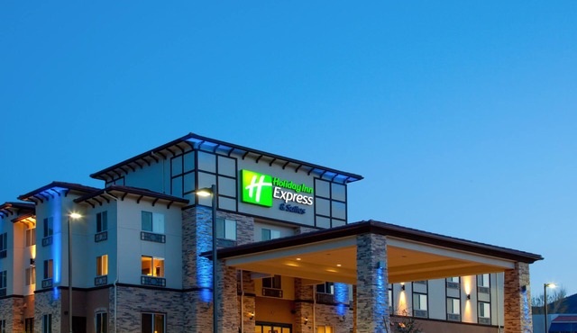 Holiday Inn Express & Suites Frazier Park by IHG