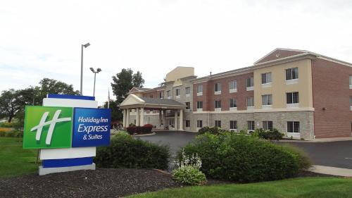 Holiday Inn Express & Suites Indianapolis North - Carmel by IHG