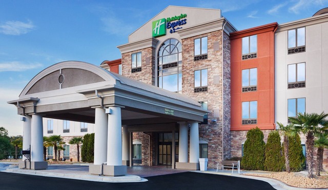Holiday Inn Express & Suites Rome-East by IHG