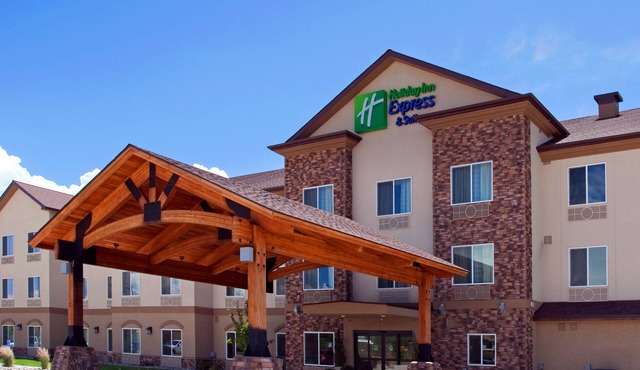 Holiday Inn Express & Suites Silt-Rifle by IHG