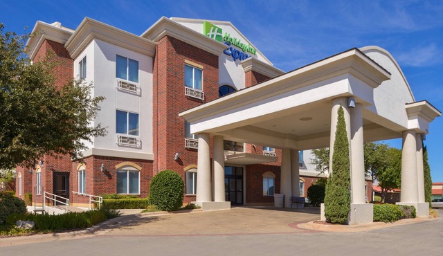 Holiday Inn Express & Suites Abilene by IHG