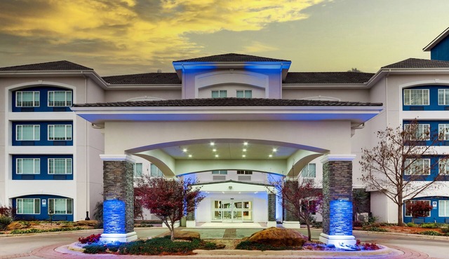 Holiday Inn Express & Suites Ardmore by IHG