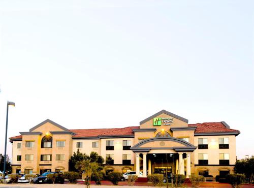 Holiday Inn Express & Suites Barstow - Route 66 by IHG
