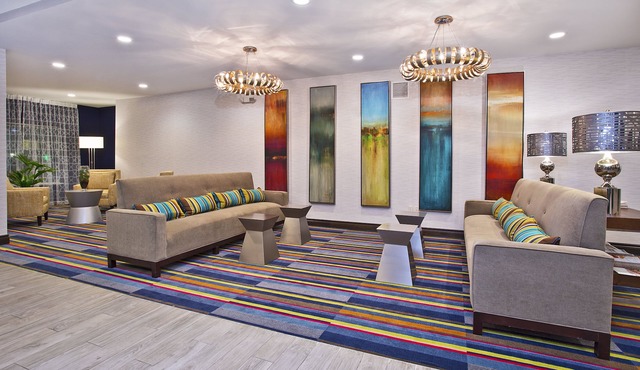Holiday Inn Express & Suites Ann Arbor West by IHG