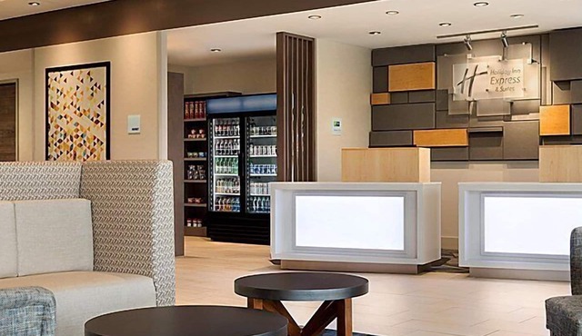 Holiday Inn Express & Suites Kokomo South by IHG