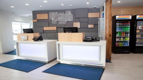 Holiday Inn Express & Suites - Marion by IHG