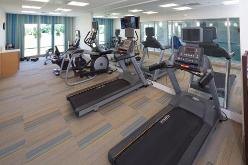 Holiday Inn Express & Suites Monroe by IHG